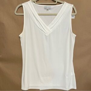 Tahari Cream V-Neck Sleeveless Blouse
